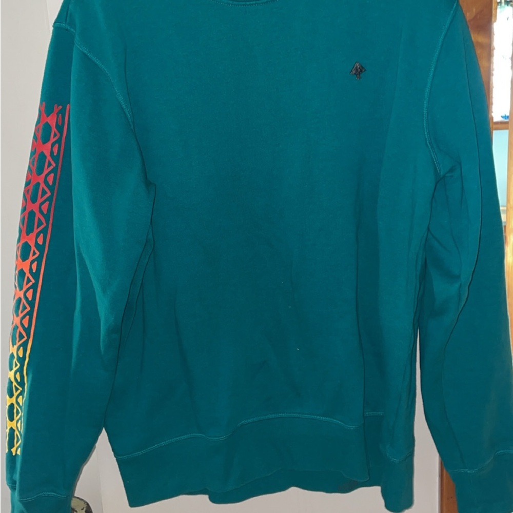 LRG Teal Crewneck Sweater with Vibrant Sleeve Design